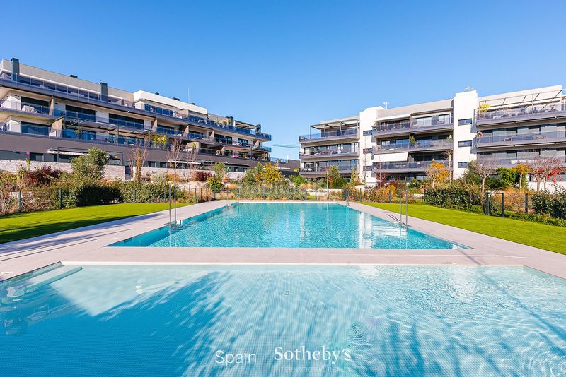 Foto ae70b721-223c-4403-8925-537997ddd227. Àtic amb calefacció aparcament piscina a La Plana Sitges