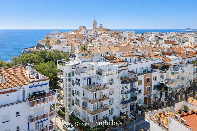 Foto f87486d6-8540-49a8-8284-84cbb230e128. Àtic amb calefacció a Aiguadolç - Sant Sebastià Sitges