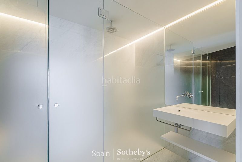 Foto 05b252b4-364b-473f-b67e-6a868aec5fe3. Piccolo appartamento con riscaldamento parcheggio piscina in Barcelona