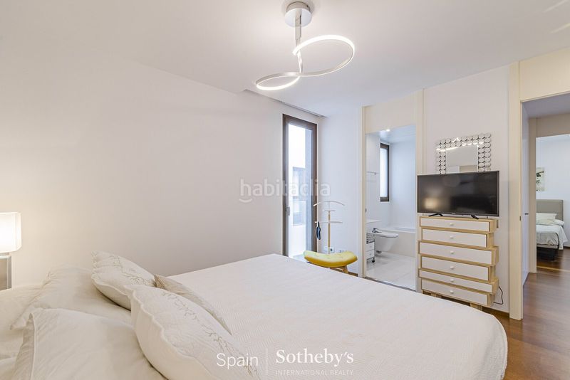Foto ca55c3fb-00d8-4a18-b806-c947f0c1ae86. Àtic amb calefacció a Dreta de l´Eixample Barcelona