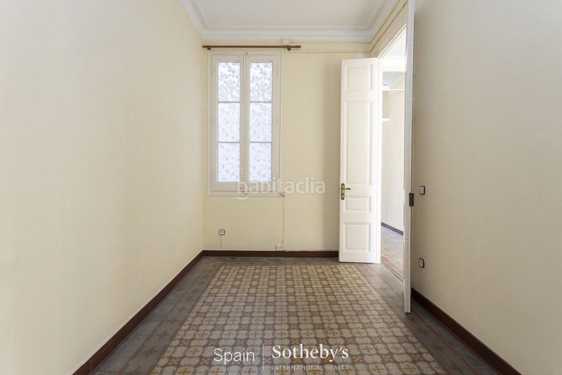 Foto 704f0a1f-c04f-4409-b2d3-83054490f529. Apartament a Dreta de l´Eixample Barcelona