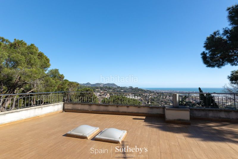 Foto 19f227f6-9009-43a6-9b32-ebaae0d2c67a. Casa amb aparcament piscina a Premià de Dalt