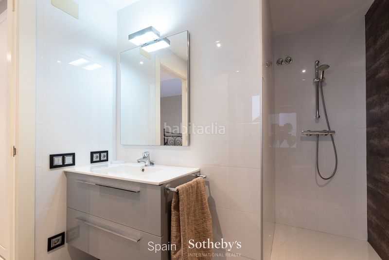 Foto 5fc749a3-4104-45c7-829b-b11c313461ae. Casa amb aparcament piscina a Premià de Dalt