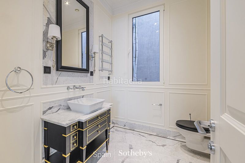 Foto f1fd50b4-d8c6-4a2a-8d86-1b593c75069e. Apartment in Dreta de l´Eixample Barcelona