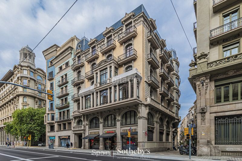 Foto 26d0e330-6dc2-4df1-8a64-27a1c3889b72. Apartament amb calefacció a St. Pere - Sta. Caterina - El Born Barcelona
