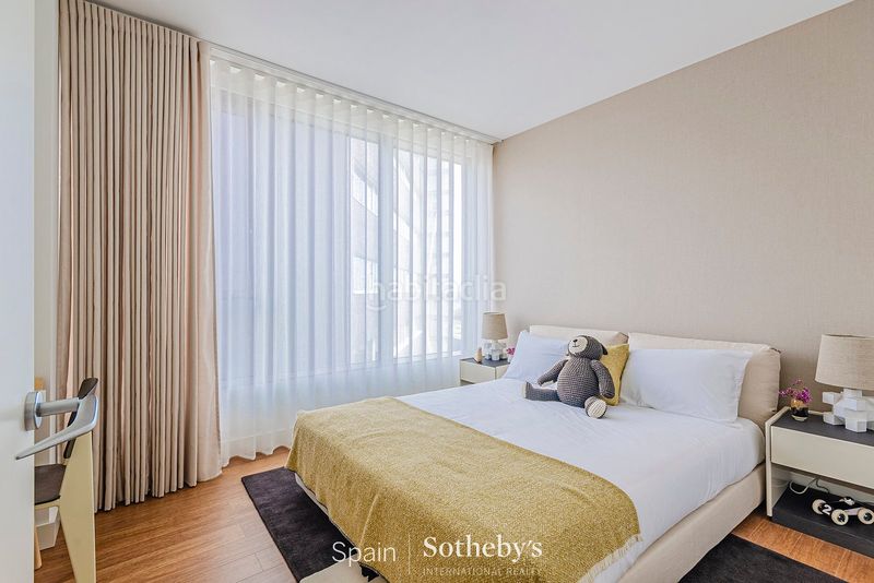 Foto 29b6d997-9cc8-4edb-96cb-877a593e6f1e. Apartament amb calefacció aparcament piscina a Provençals del Poblenou Barcelona
