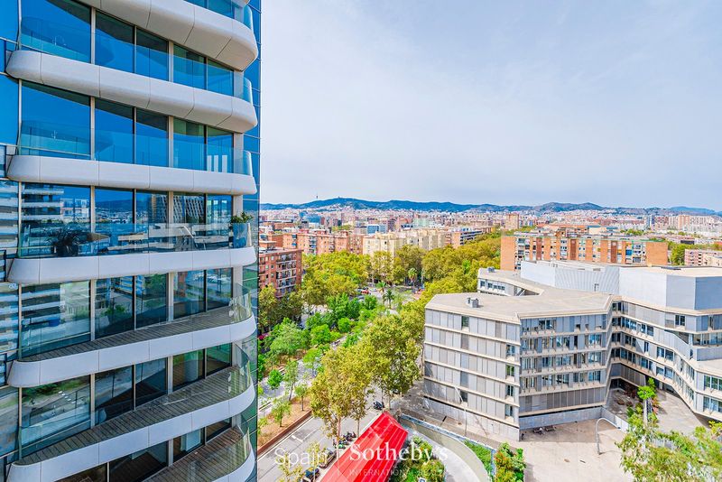 Foto 6c308cfc-4cb7-4af7-aff1-5bd80d6c9ad3. Apartament amb calefacció aparcament piscina a Provençals del Poblenou Barcelona
