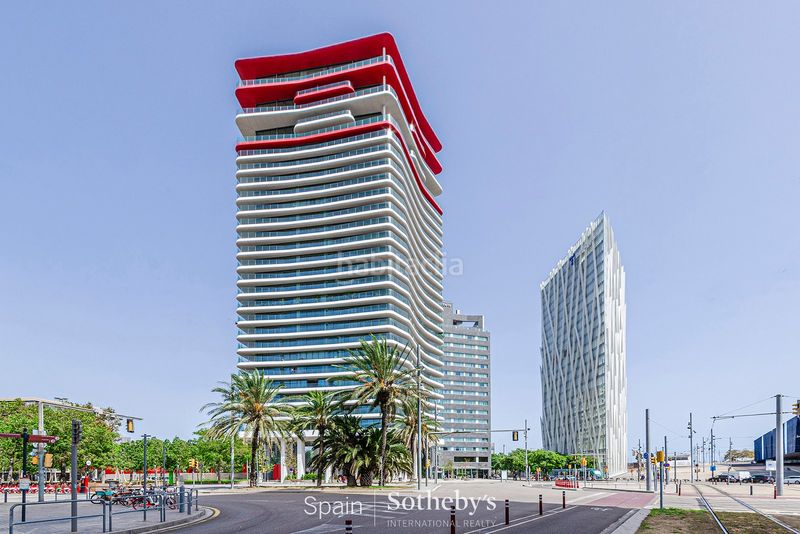 Foto 92d4792b-dda3-48c4-ac5e-c1709de0fefe. Apartament amb calefacció aparcament piscina a Provençals del Poblenou Barcelona