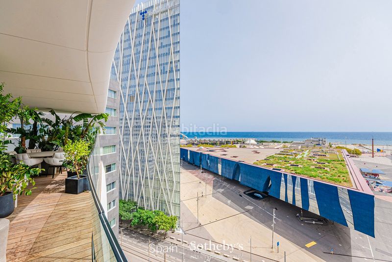 Foto 9c8f5187-216e-4643-96df-54096795965f. Apartament amb calefacció aparcament piscina a Provençals del Poblenou Barcelona