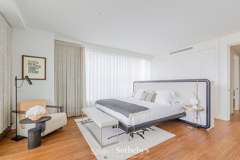 Foto afdf486b-fa12-45c3-9d0e-07c2ba7338c6. Apartament amb calefacció aparcament piscina a Provençals del Poblenou Barcelona