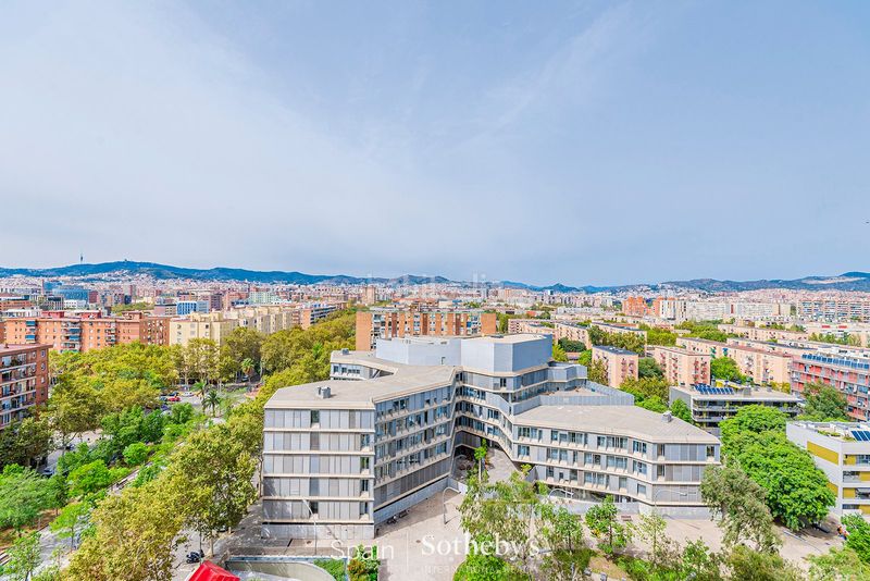 Foto be2c3d82-0f89-4461-8df0-d776ebea6a20. Apartament amb calefacció aparcament piscina a Provençals del Poblenou Barcelona