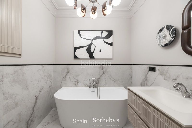 Foto 2d178e68-815a-4aad-a2ea-2b48626d127c. Apartament a Raval Barcelona