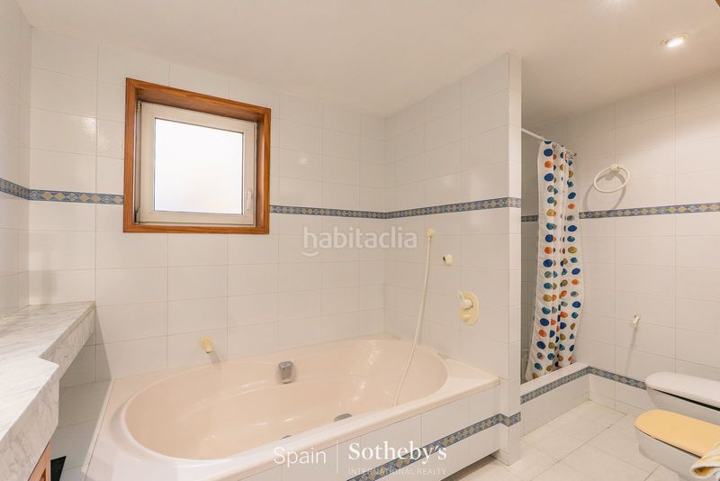 Foto a1e1973d-d5b4-4d44-a337-da6b349d0456. Casa amb calefacció aparcament piscina a Calella de Palafrugell