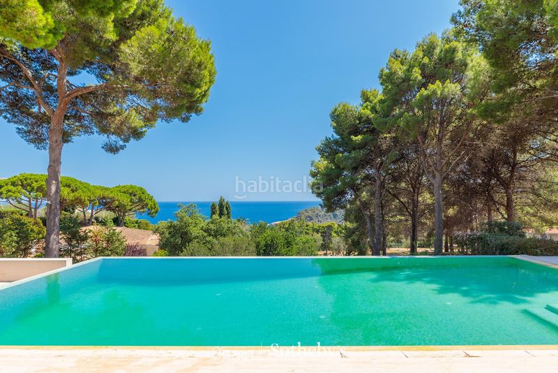 Foto 983651f3-c843-4bb3-91c1-70ffb74c38db. Casa amb aparcament piscina a Fornells-Aiguablava Begur