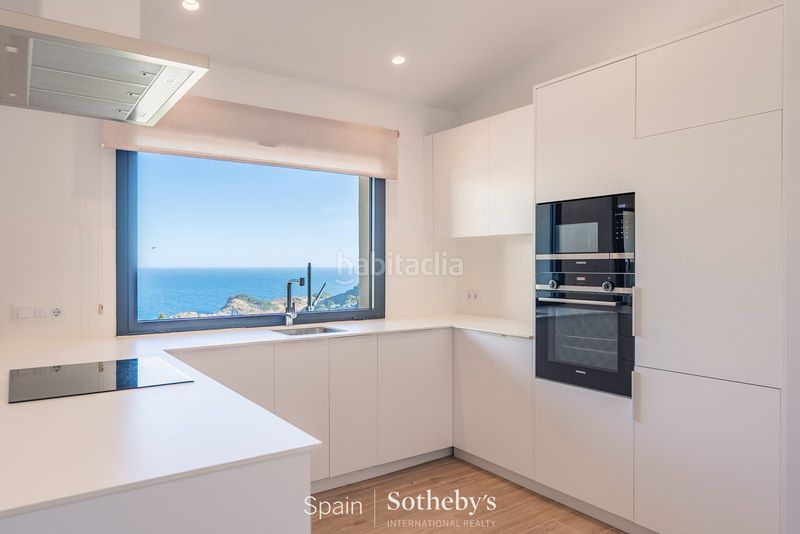 Foto 5f0d9c34-f2bc-4cad-947a-bf7a4069b913. Casa aparellada amb calefacció aparcament a Aiguafreda-Sa Tuna Begur