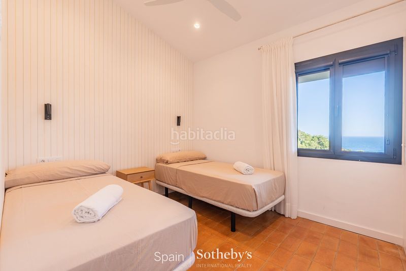 Foto 745d59bb-d024-4217-91cc-07997de751d7. Casa aparellada amb calefacció aparcament a Aiguafreda-Sa Tuna Begur