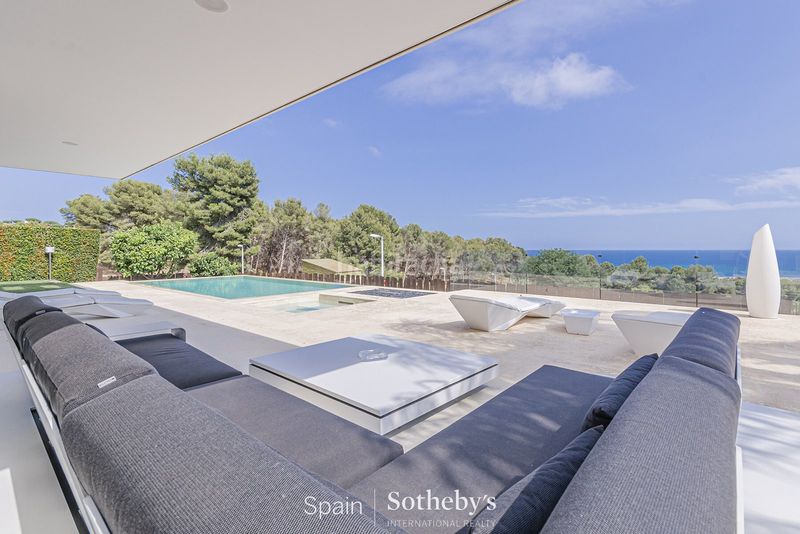 Foto a4078f07-789f-4233-b0d6-51a34859b2b6. Casa amb calefacció aparcament piscina a Teià
