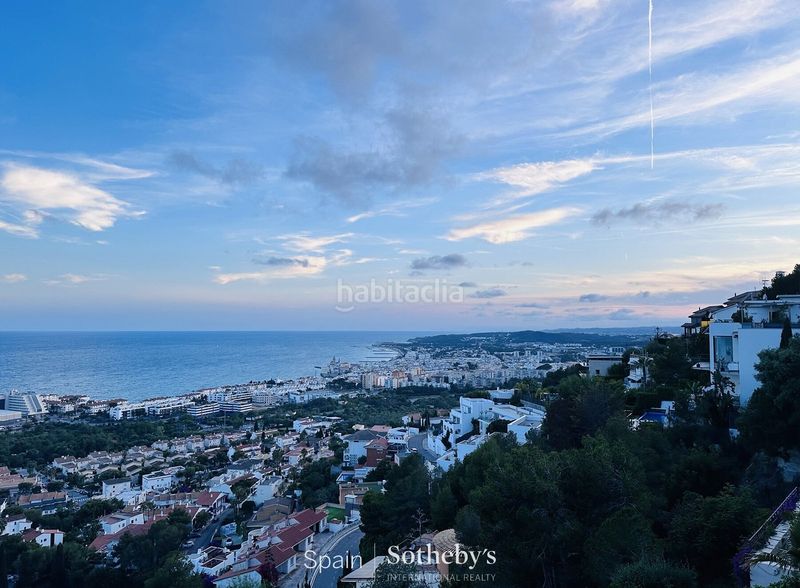 Foto 96fa266e-d9cf-48f7-83c8-57fb4938daee. Casa amb calefacció aparcament piscina a Levantina - Montgavina - Quintmar Sitges