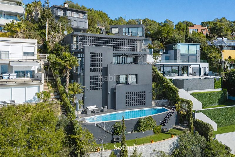 Foto a22e3513-961c-4811-8444-cf32bdd9118d. Casa amb calefacció aparcament piscina a Levantina - Montgavina - Quintmar Sitges