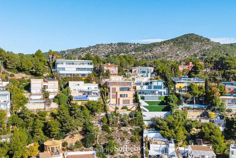 Foto a9419eb7-2b42-44c4-832e-4f8adf9d5b2a. Casa amb calefacció aparcament piscina a Levantina - Montgavina - Quintmar Sitges