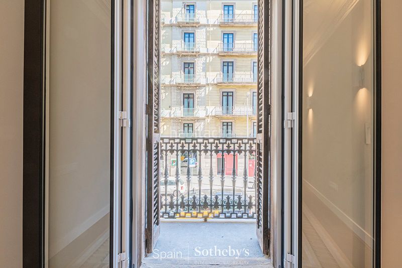 Foto 6c8bdaa7-9382-42e9-8e94-5e9e3d2e414a. Apartament a bergara 5 a Dreta de l´Eixample Barcelona