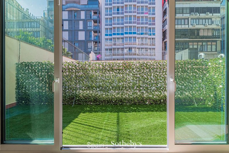 Foto b026a5c2-3aa4-4df2-92d9-3edca9b3380b. Apartament a bergara 5 a Dreta de l´Eixample Barcelona