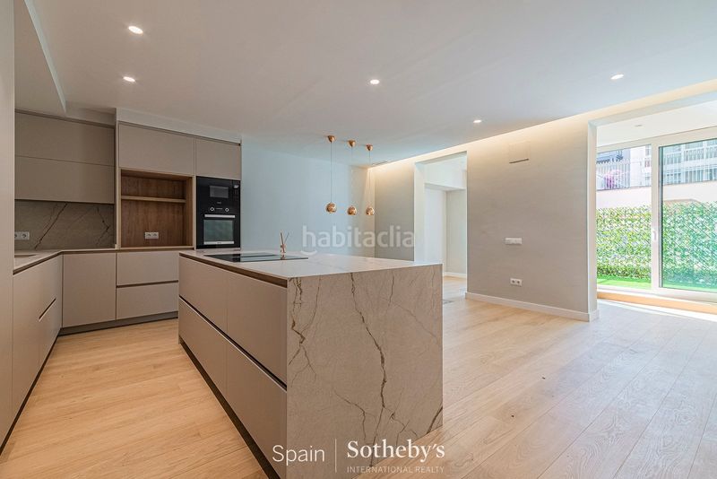 Foto b2ce801d-c4d9-4d96-9759-b3630659b75f. Apartament a bergara 5 a Dreta de l´Eixample Barcelona