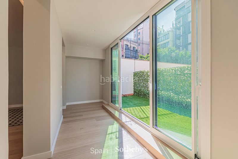 Foto b3ee90ce-abc0-4c44-a12a-77554f6504b1. Apartament a bergara 5 a Dreta de l´Eixample Barcelona