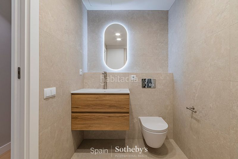 Foto cf4b9c1a-4666-45d5-80a6-d3793666963f. Apartament a bergara 5 a Dreta de l´Eixample Barcelona