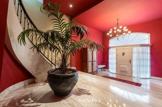 Casa a Centre. Lujo y exclusividad en el corazón de badalona.
