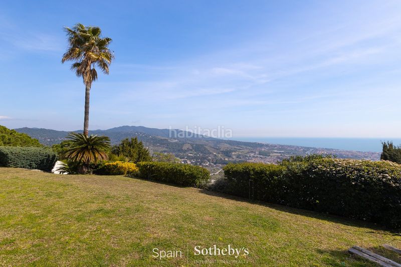 Foto ea6a571b-c009-42fb-9684-648c89dab5e5. Casa amb calefacció aparcament piscina a Tiana
