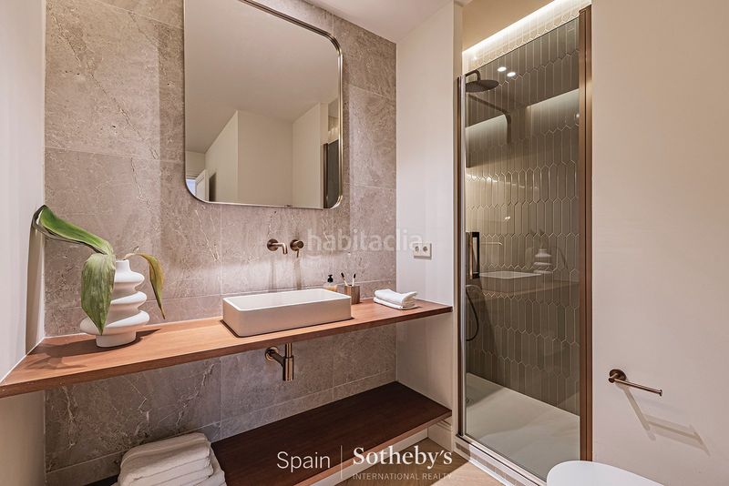 Foto c8007039-996e-431f-9370-1c3e747bd56e. Apartament a Dreta de l´Eixample Barcelona