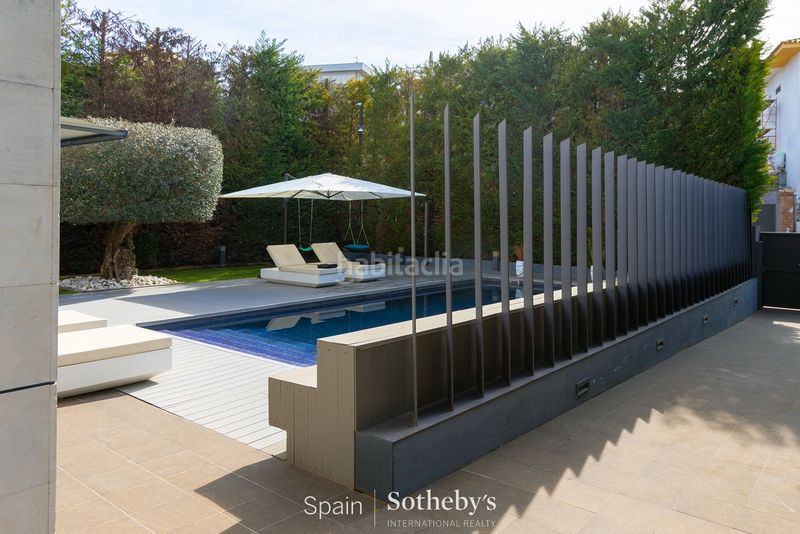 Foto 18fbe4d6-b1b9-45bb-8876-190779349730. Casa amb aparcament piscina a Valldoreix Sant Cugat del Vallès