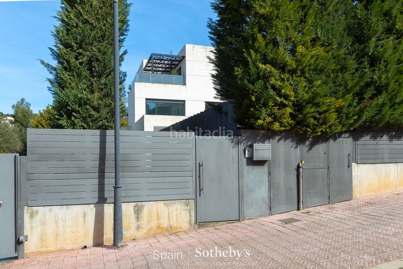 Foto 3894f0e3-c96e-4042-8667-be88790d6be4. Casa amb aparcament piscina a Valldoreix Sant Cugat del Vallès