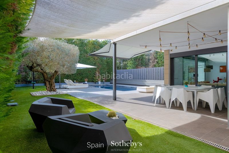 Foto 559fc8e6-7624-43de-a01f-aa9befee82ad. Casa amb aparcament piscina a Valldoreix Sant Cugat del Vallès