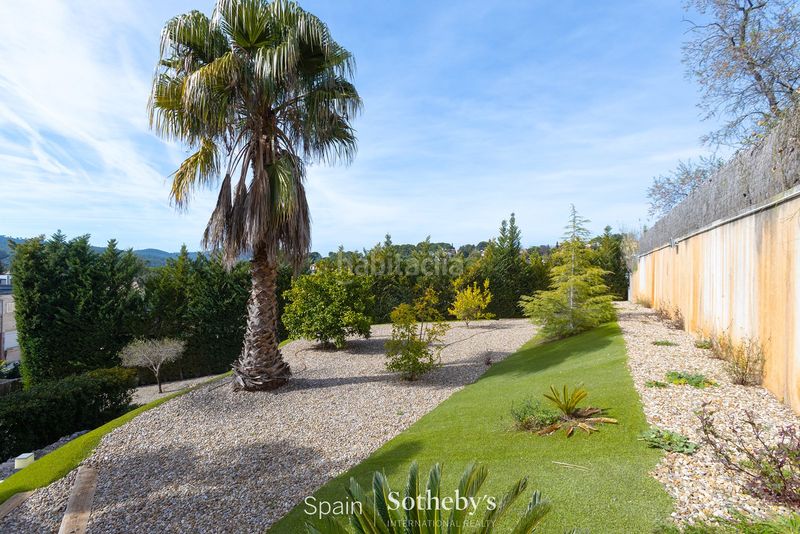 Foto 8ce4308a-b0bf-48f1-9d76-9dab80e3afe6. Casa amb aparcament piscina a Valldoreix Sant Cugat del Vallès