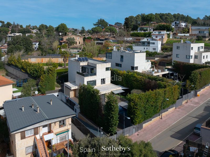 Foto 8e90bf0b-7fc3-40cf-925b-1b646b1e335a. Casa amb aparcament piscina a Valldoreix Sant Cugat del Vallès