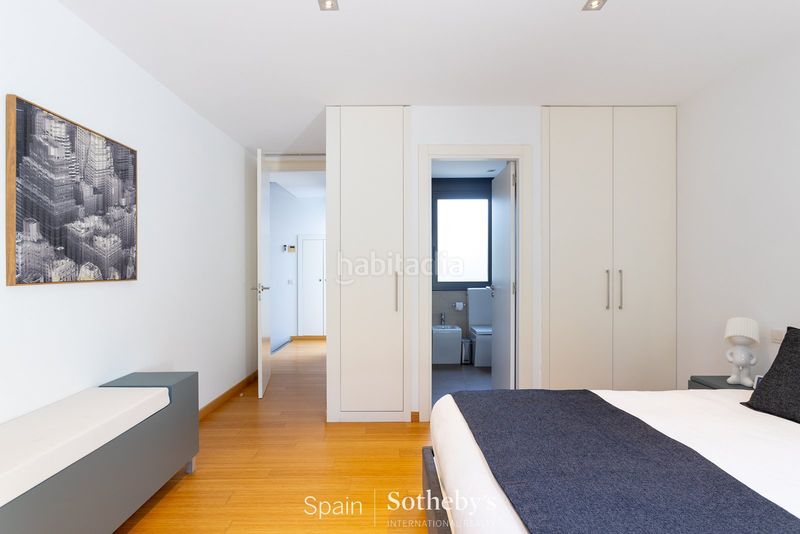 Foto c57ddb86-9401-499b-ac00-00223a3c6e62. Casa amb aparcament piscina a Valldoreix Sant Cugat del Vallès
