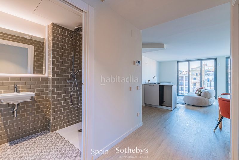 Foto b5c958a7-4cfd-4f4d-9500-5d9c28491b0a. Duplex con riscaldamento in L´Antiga Esquerra de l´Eixample Barcelona