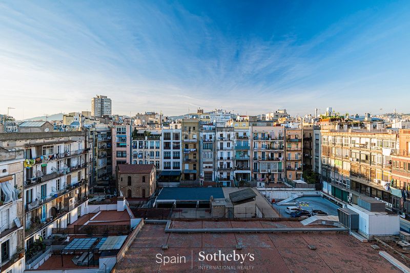 Foto cd5a9e7c-3d2f-4202-b16d-c678be774ff5. Duplex con riscaldamento in L´Antiga Esquerra de l´Eixample Barcelona