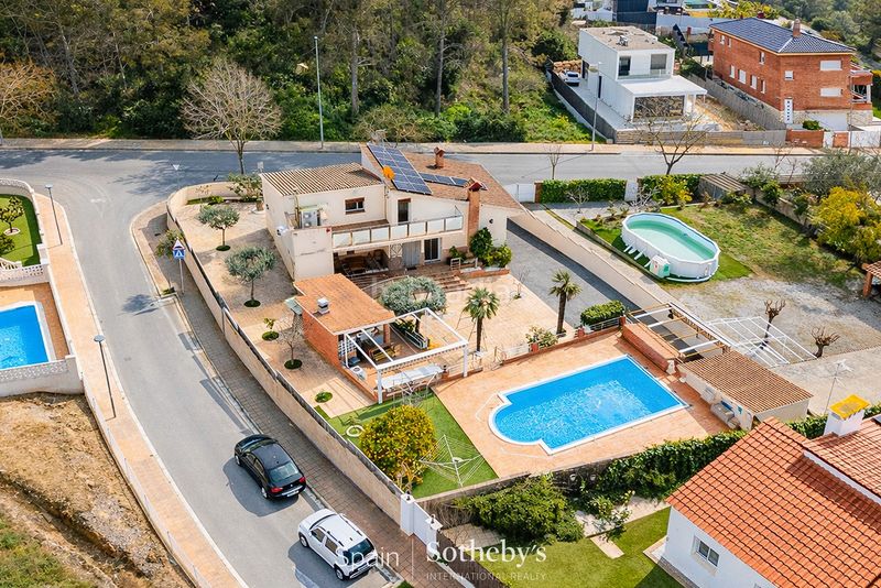 Foto cc00dfaa-992f-46b5-a64a-4a056c964846. Casa amb calefacció aparcament piscina a Mas Alba Sant Pere de Ribes