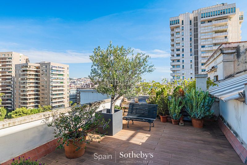 Foto e2df6486-b987-4a56-bb71-f1bb5d31bd92. Àtic amb calefacció a Barri de les Corts Barcelona