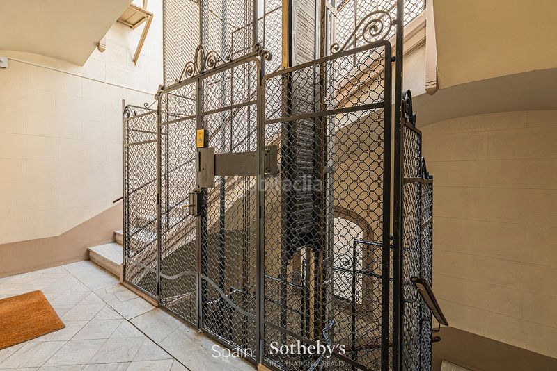 Foto e8d43a9e-c1d0-425f-855a-8de1e46a7179. Apartament amb calefacció a Dreta de l´Eixample Barcelona
