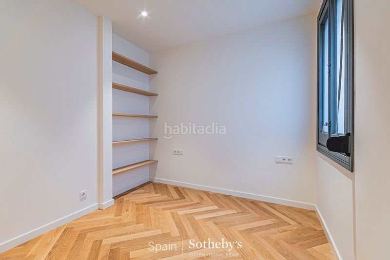Foto eacbf6f8-bb7d-4396-9070-835188f40d35. Apartament amb calefacció a Dreta de l´Eixample Barcelona