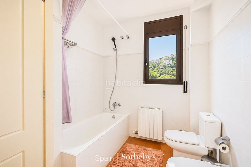 Foto f7a40a16-1f15-4bff-8a8d-27b0518a79ab. Casa amb calefacció aparcament piscina a Levantina - Montgavina - Quintmar Sitges