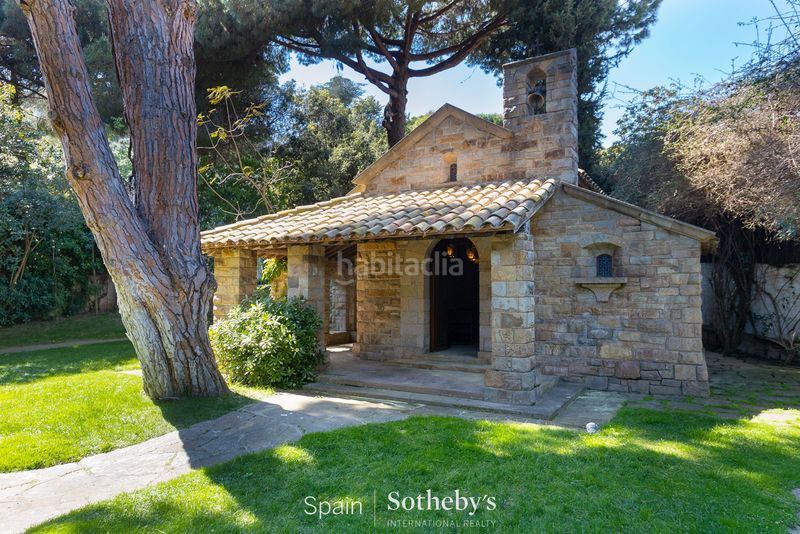 Foto a3d6711d-7c53-4b9a-b5bb-96115d7b1ed9. Masia amb calefacció aparcament piscina a Premià de Dalt