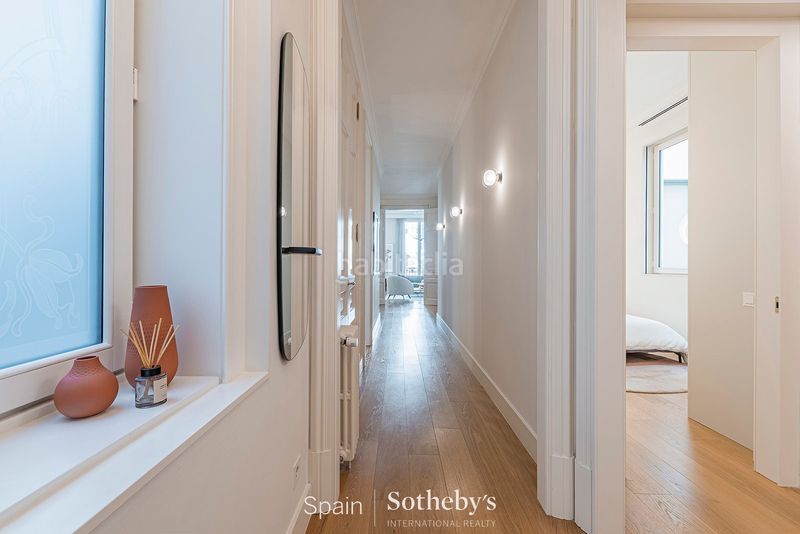 Foto 8b592e5f-8aa0-4c85-b383-2bd24bc4cd78. Apartament amb calefacció piscina a Dreta de l´Eixample Barcelona