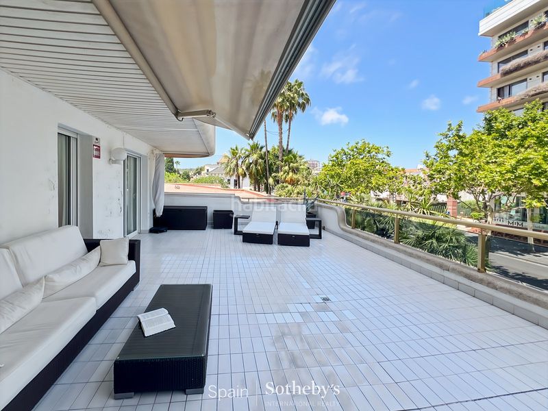 Foto 59e59dd6-1b73-4845-8f71-134698c102de. Apartament amb calefacció aparcament piscina a Can Girona - Terramar - Vinyet Sitges