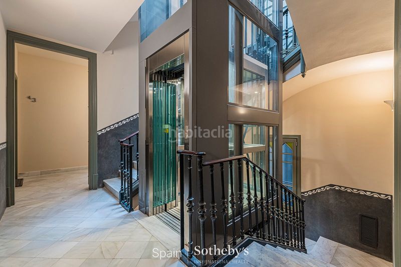 Foto 06dcb842-6e67-4d53-9430-5a5ccb6b4630. Apartamento  precioso con zonas comunes en edificio histórico en Barcelona