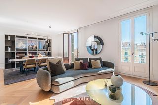 Apartament a Carrer de Girona